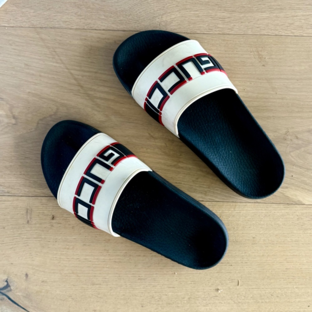 GUCCI Slide sandals - Size 8